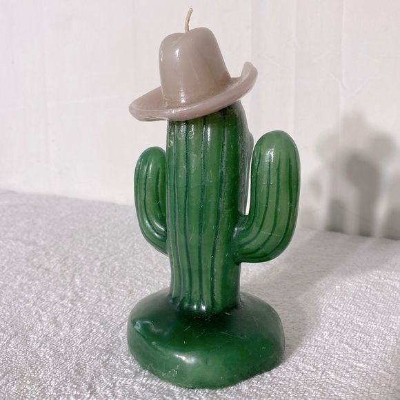 Vintage Green Cowboy Cactus Candle - Picture 9 of 11